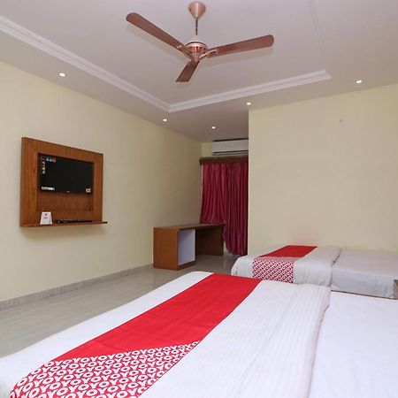 Hotel O G K Palace Bodh Gaya Esterno foto